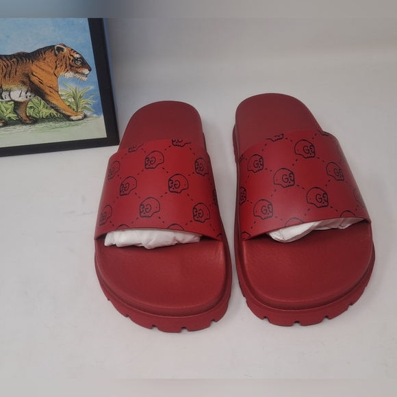 NWT Gucci Women's  Slides Sandals Ghost Hamlet Skull Red Calfskin 429360 6 US - Picture 8 of 14